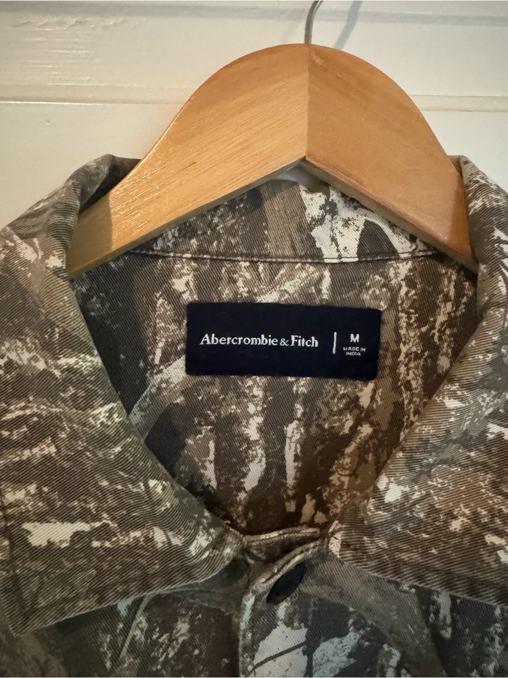 Abercrombie & Fitch camouflage shirt